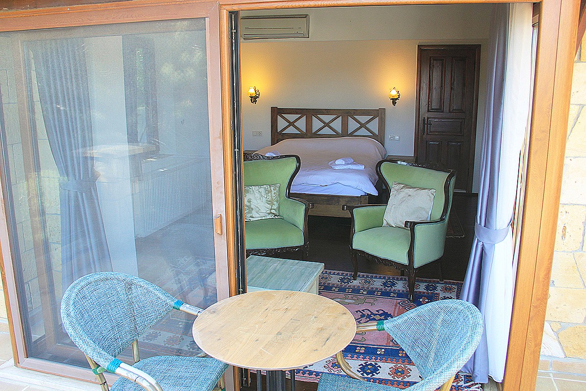 Erguvanlı Ev, Yeşilyurt Köyü Yasemin