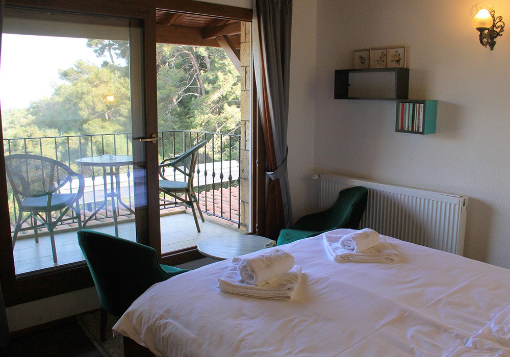 Erguvanlı Ev, Yeşilyurt Köyü Ful